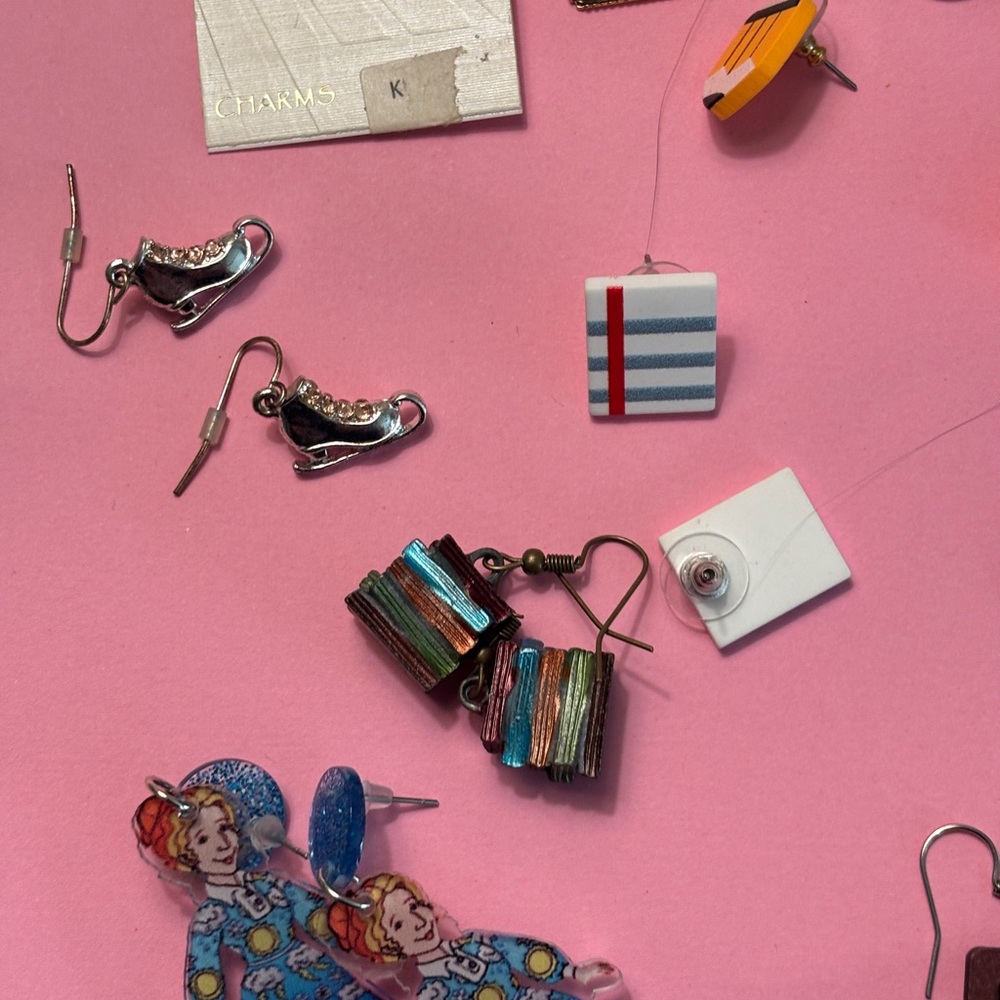 Fun Pierced Earring Lot of 15 and 2 Necklaces Statement Unique Artsy Teacher - Picture 12 of 12